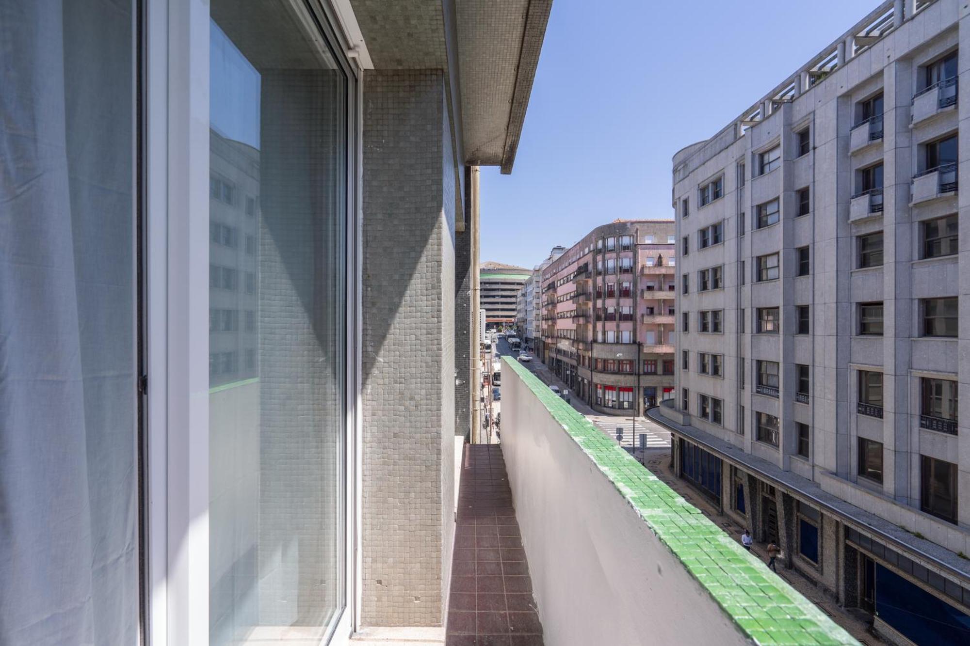 Sweet Flats With Netflix - Bolhao City Center Apartment Porto Luaran gambar