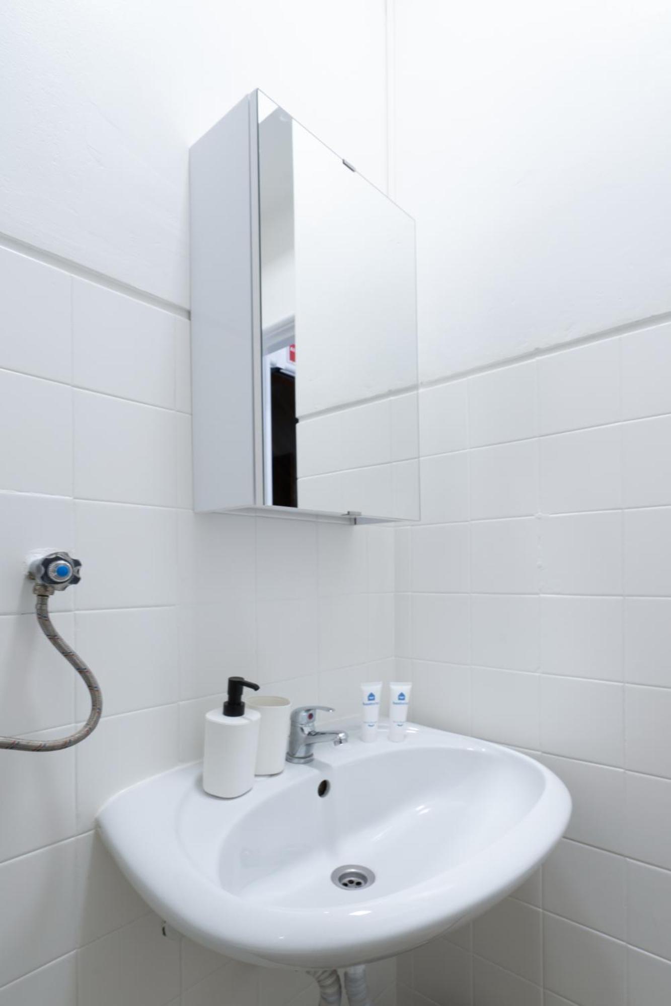 Sweet Flats With Netflix - Bolhao City Center Apartment Porto Bilik gambar